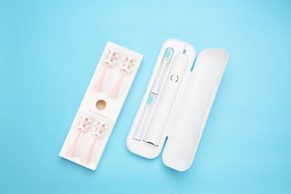 電動(dòng)牙刷刷頭通用嗎？電動(dòng)牙刷哪種刷頭好？