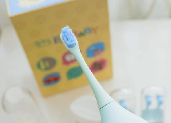 兒童智能電動(dòng)牙刷利弊分析：這樣刷牙很傷牙！