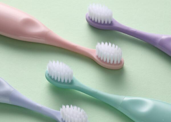 50塊錢(qián)的手動(dòng)牙刷能用多久？真正的答案，嚇你一跳！