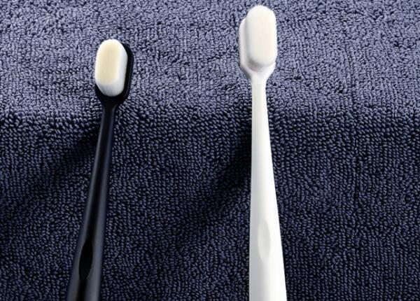 成人超細(xì)毛牙刷好用嗎？超細(xì)毛牙刷讓牙齒洗得徹底！