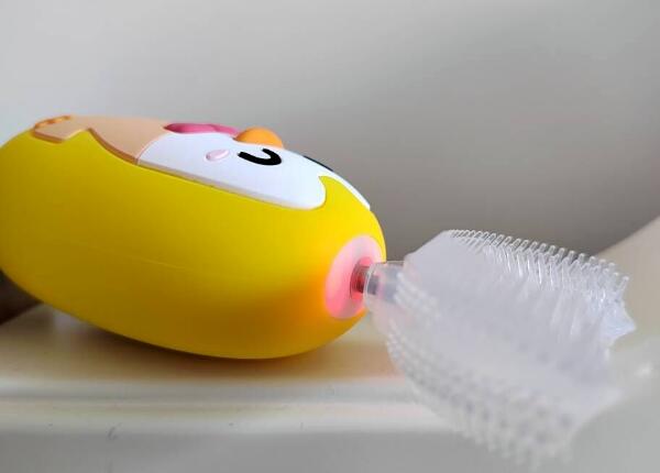 寶寶需要買u形牙刷嗎？寶寶u形牙刷挑選技巧