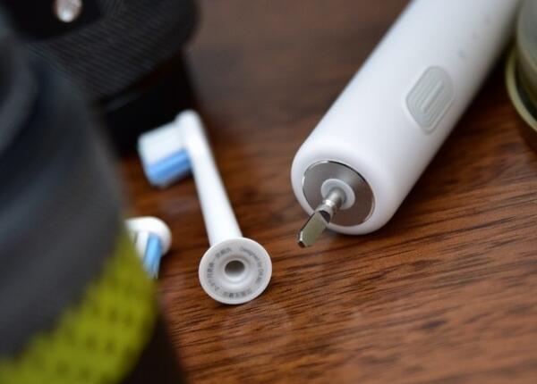 小米牙刷電動牙刷怎么使用？小米電動牙刷的使用指南