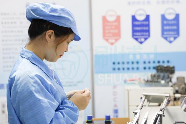 刷博士電動(dòng)牙刷制造廠：品質(zhì)至上，匠心護(hù)航